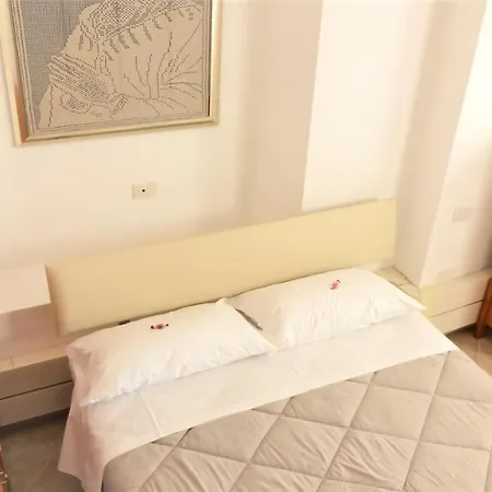Apartment With One Bedroom In With Wonderful Mountain View Enclosed Garden And Wifi 28 Km From The Beach *
