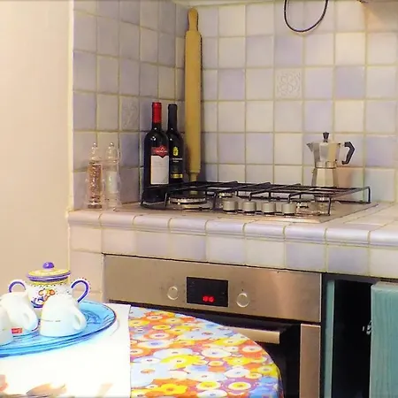 With One Bedroom In With Wonderful Mountain View Enclosed Garden And Wifi 28 Km From The Beach Apartment